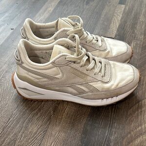 Reebok Cream and Tan Athletic Shoes